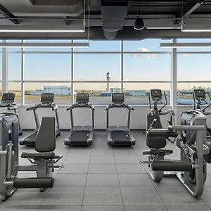 4* Hotel Airport Marriott In-terminal